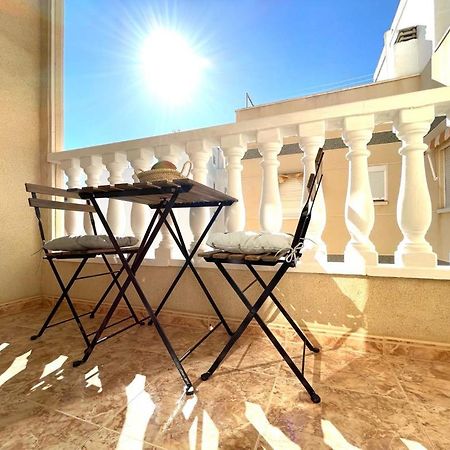 Apartamento Azzurro Lejlighed Torrevieja Eksteriør billede